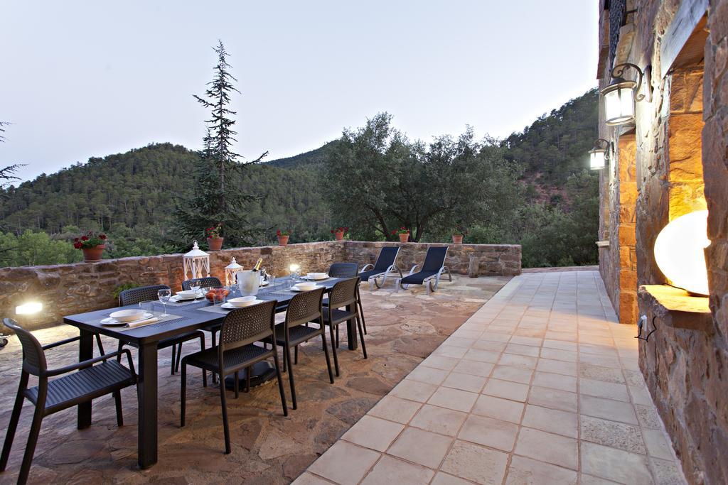 Masia Ca L'Anima Hotel La Baronia de Rialb Esterno foto