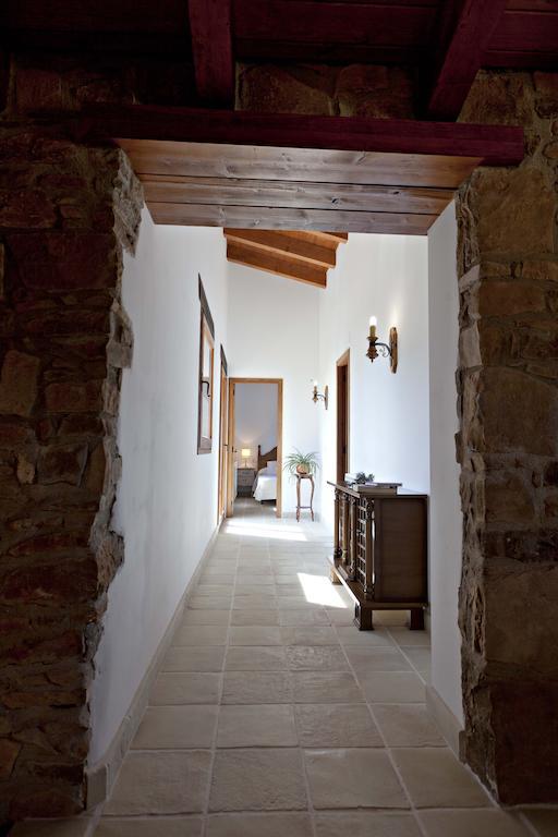 Masia Ca L'Anima Hotel La Baronia de Rialb Camera foto